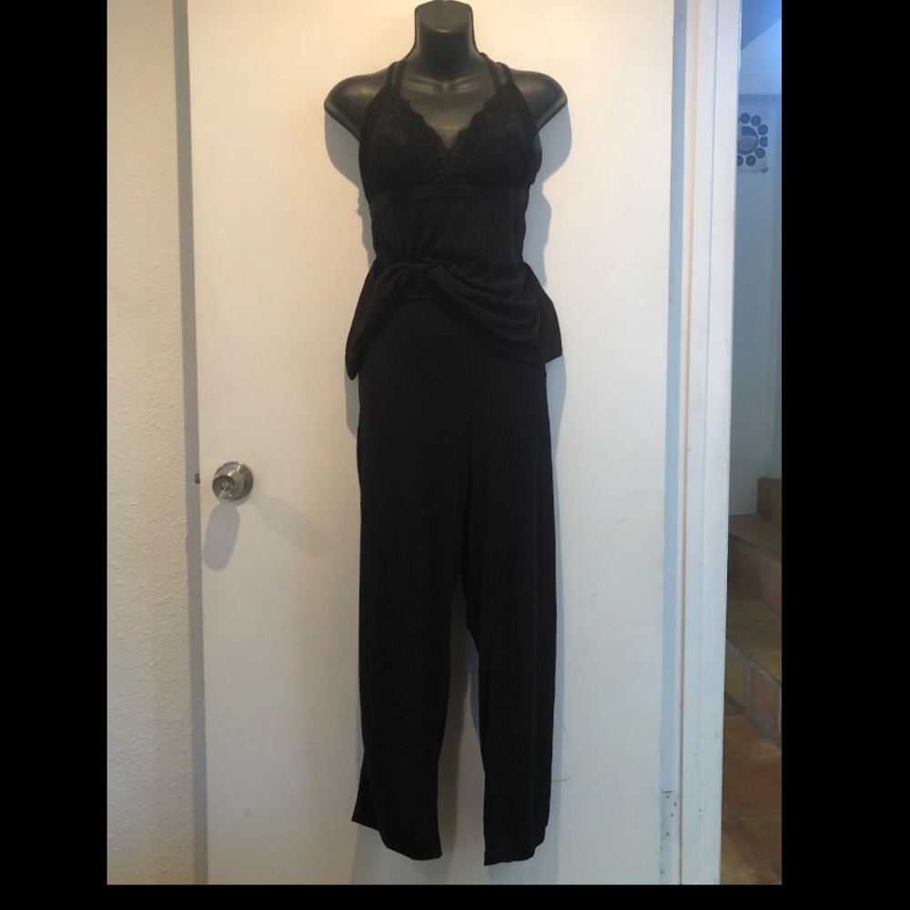 New Two piece black lace camisole top pajamas